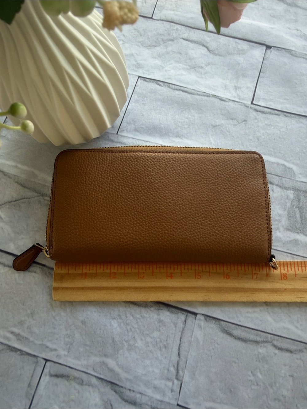 COACH pebble leather accordion zip wallet - Picture 7 of 11